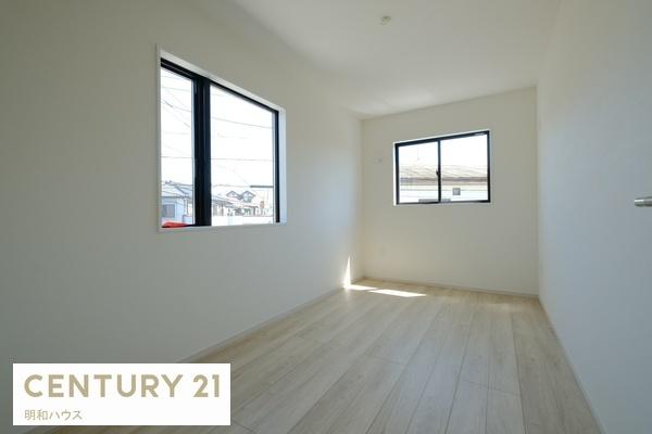 �m�� 2���� �m��5.6��