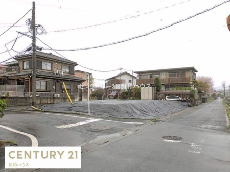 �O�ʓ��H�܂ތ��n�ʐ^ ���z�����Ȃ����n�ł��I