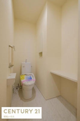 �g�C�� �E�H�V�����b�g�g�C��2�ӏ�����I