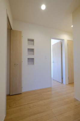 ���� �N���[�[�b�g�E����j�b�`����I