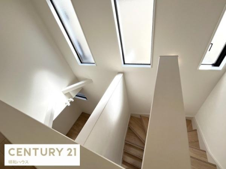 ���̑����� 1�����E���������K�i�X�y�[�X�I