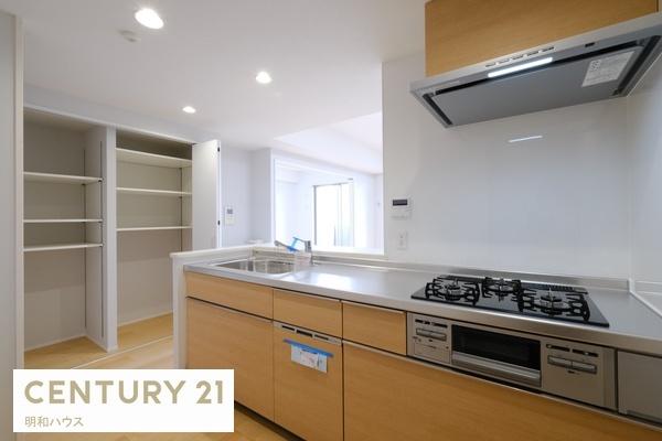 �L�b�`�� �򐅊�E�H��@�t�V�X�e���L�b�`��