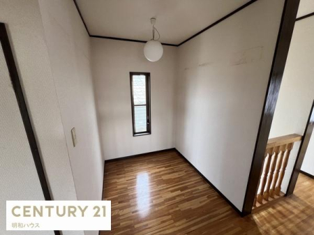 ���[ 2�K�z�[���̔[�˃X�y�[�X�I���ړI���p�I