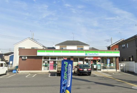 ���ӊ� �y�R���r�j�z�F800m�t�@�~���[�}�[�g��z�}���X