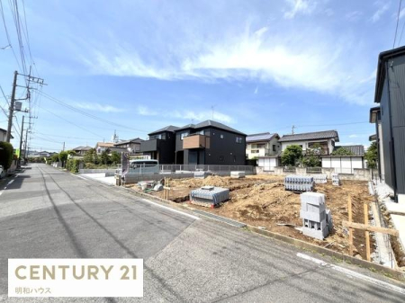 �O�ʓ��H�܂ތ��n�ʐ^ ���ӂ͐����ɕK�v�Ȏ{�݂��[�����Ă��܂��I