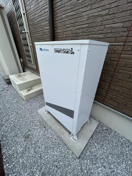 ���̑� 2022�N9.8KWH�~�d�r�ݒu�I