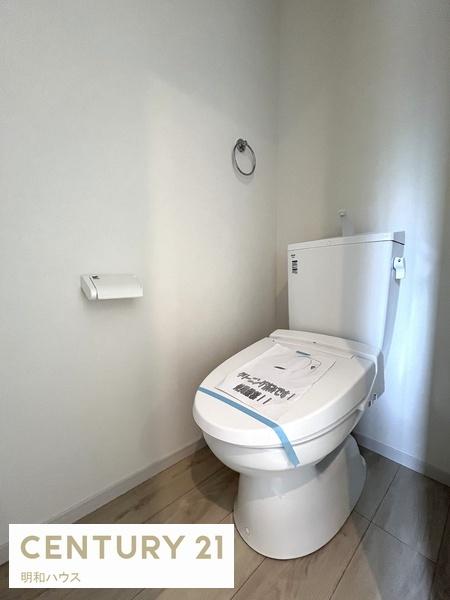 �g�C�� 1�K�E�H�V�����b�g�g�C��