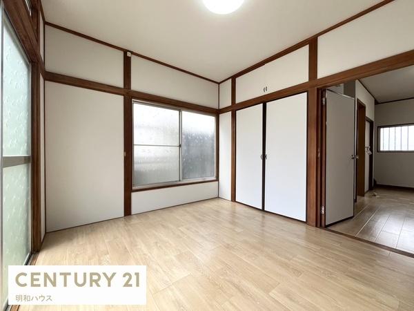 �m�� -