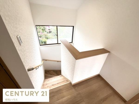 ���̑����� ���C�̂ł��閾�邢�K�i�X�y�[�X�I