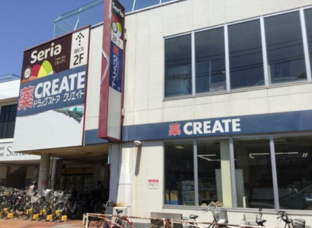 ���ӊ� �y�h���b�O�X�g�A�z�F930m�N���G�C�g�G�X�E�f�B�[��z�����֓X