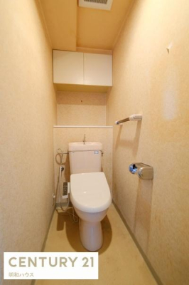 �g�C�� �E�H�V�����b�g�g�C���{���[