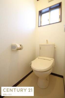 トイレ　2階ウォシュレットトイレ！