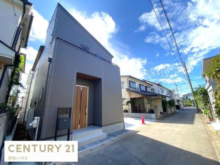 OʓH܂ތnʐ^ ߃wk17̏ZnI