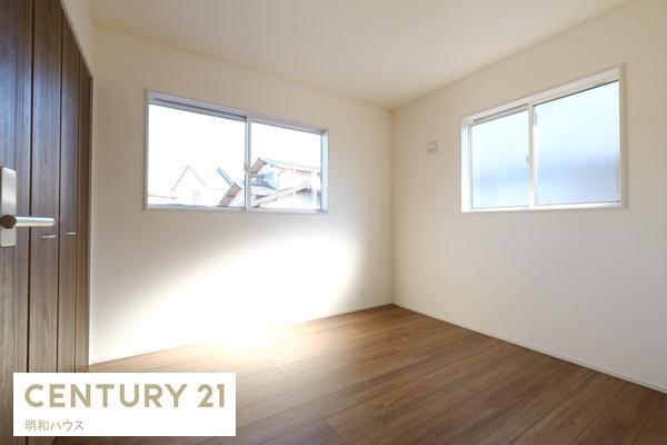 �m�� �m��5���@�ʊp�x����B�e��