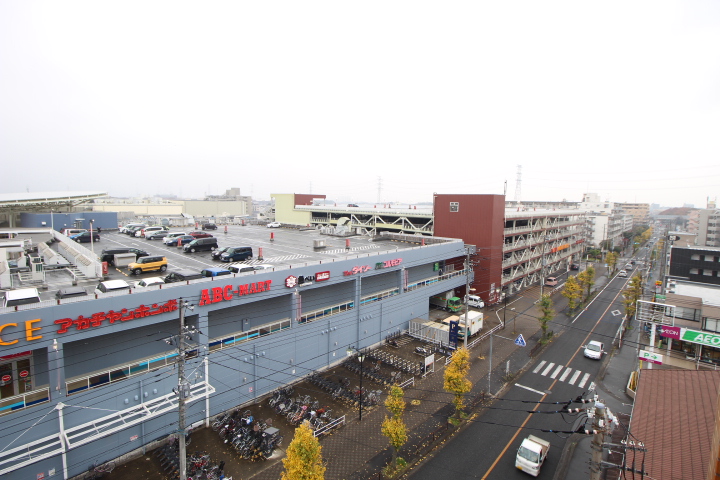 若葉駅東口から徒歩2分 分譲賃貸マンション ダイアパレス若葉駅前 をお申込みしていただきました 坂戸 鶴ヶ島 川越の不動産のことならセンチュリー21明和ハウス